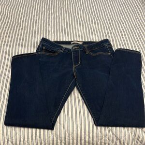 Levi’s 711 Skinny Jeans